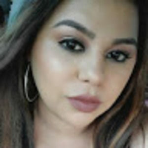 Meet your Posher, Alexia